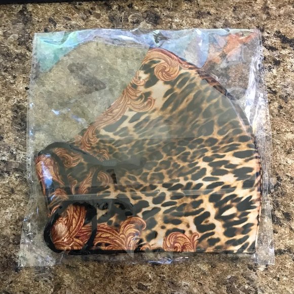 Leopard Print Mask - Picture 2 of 2